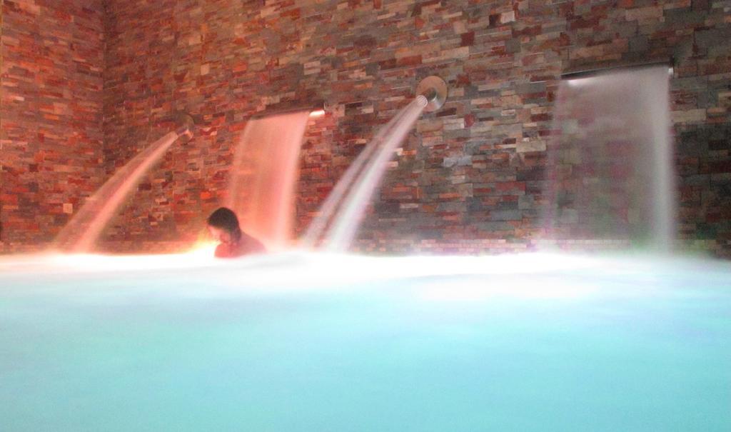 Hotel Rural Y Spa Kinedomus Bienestar Fresnillo de Las Duenas Bilik gambar