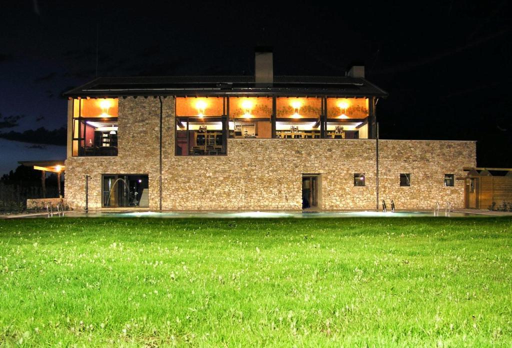 Hotel Rural Y Spa Kinedomus Bienestar Fresnillo de Las Duenas Luaran gambar